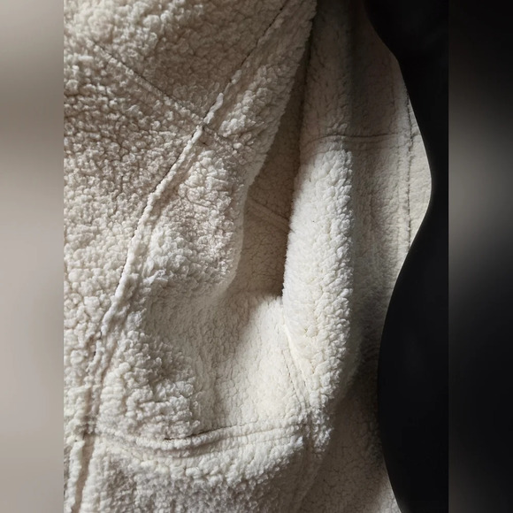 Chico’s Poncho Cape Jacket Sherpa Sz8/10 - Picture 14 of 17